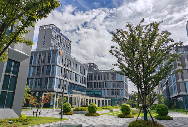 来宾工业地产投资新蓝海——新能源产业园区崛起